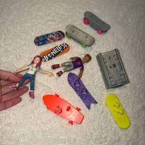Colorful Skateboard Toy Set for Kids. Needs batteries. MUST BE BUNDLED